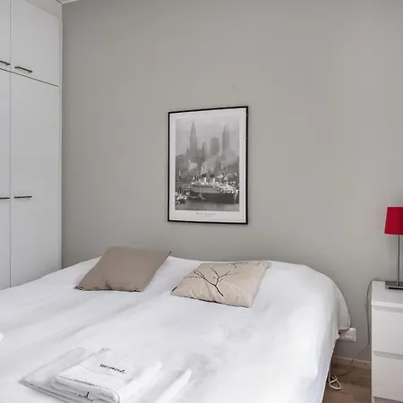 Kotimaailma - Saunallinen, Parvekkeellinen, Kaksio - Voimakatu, Ratina