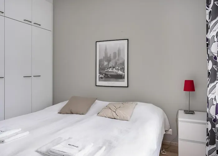 Kotimaailma - Saunallinen, Parvekkeellinen, Kaksio - Voimakatu, Ratina